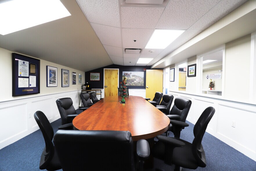 More Photos Of 155 Katherine Lee Bates Rd, Falmouth Office For Lease