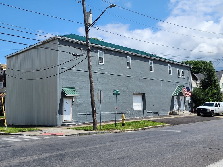 More Photos Of 744 Park Ave, Syracuse Warehouse For Sale