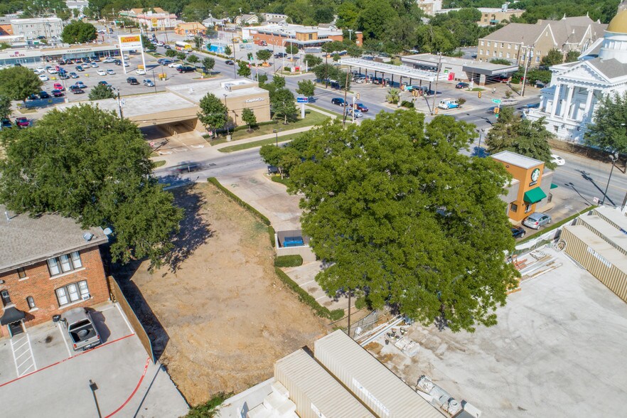 More Photos Of 911 N Haskell Ave, Dallas Land For Sale