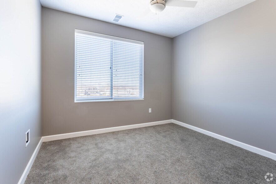 More Photos Of 2401 48th St, Lincoln Unknown For Lease