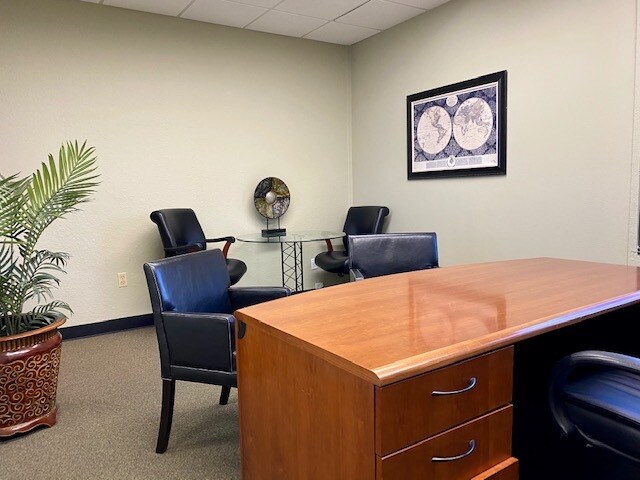 More Photos Of 16776 Bernardo Center Dr, San Diego Medical For Lease