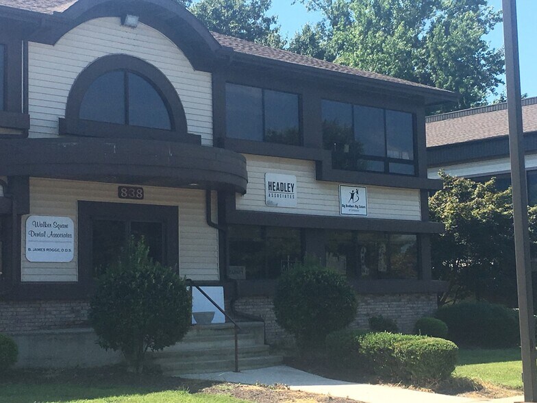 More Photos Of 838 Walker Sq, Dover Office For Sale
