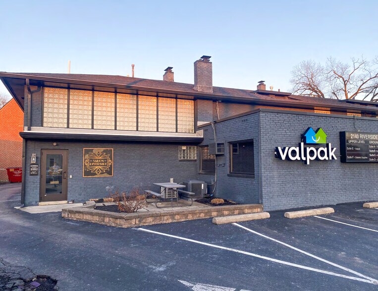 More Photos Of 2140 Riverside Dr, Columbus Office For Lease