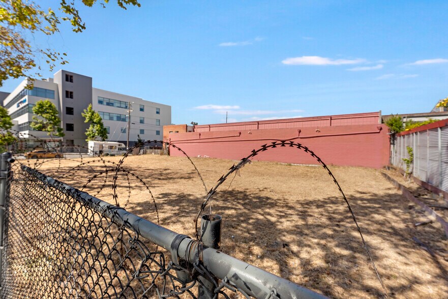 More Photos Of 3020 San Pablo Ave, Berkeley Land For Sale