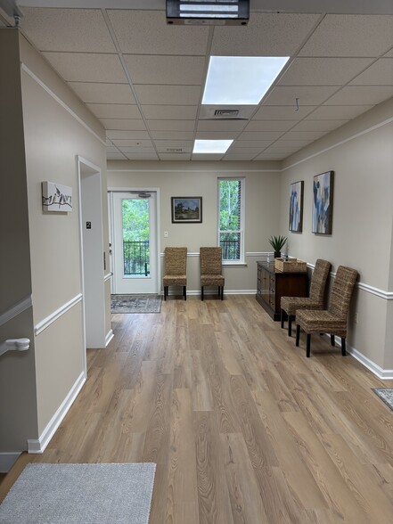 More Photos Of 1425 Piedmont Dr E, Tallahassee Office For Lease