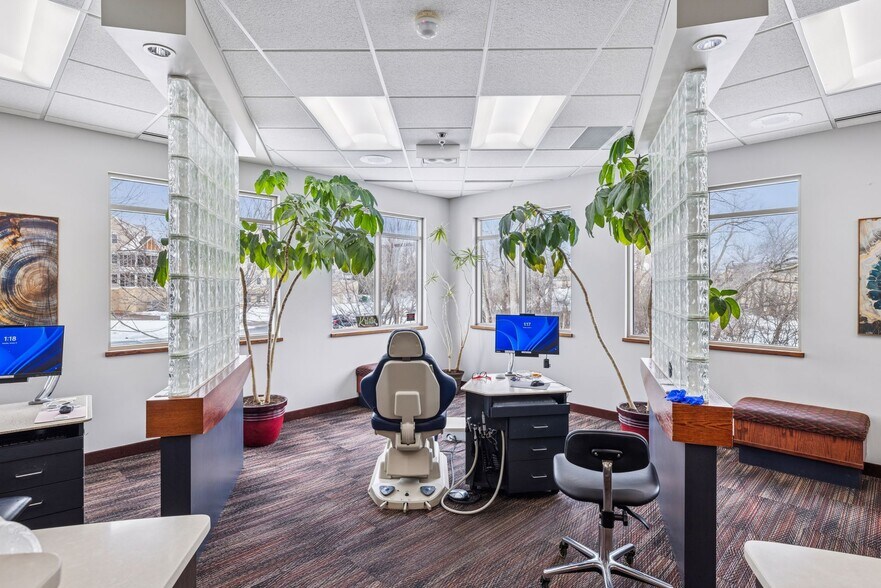 More Photos Of 3340 Sherman Ct, Eagan Medical For Sale