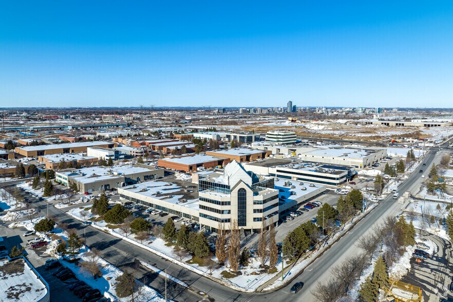 More Photos Of 2800 14th Ave, Markham Office For Sale