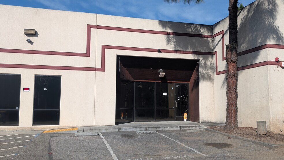 More Photos Of 175 Lewis Rd, San Jose Light Manufacturing For Sale