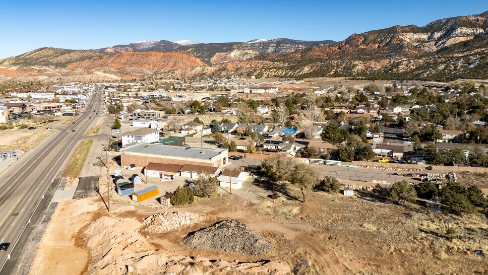 More Photos Of 1157 S Main St, Cedar City Auto Repair For Sale