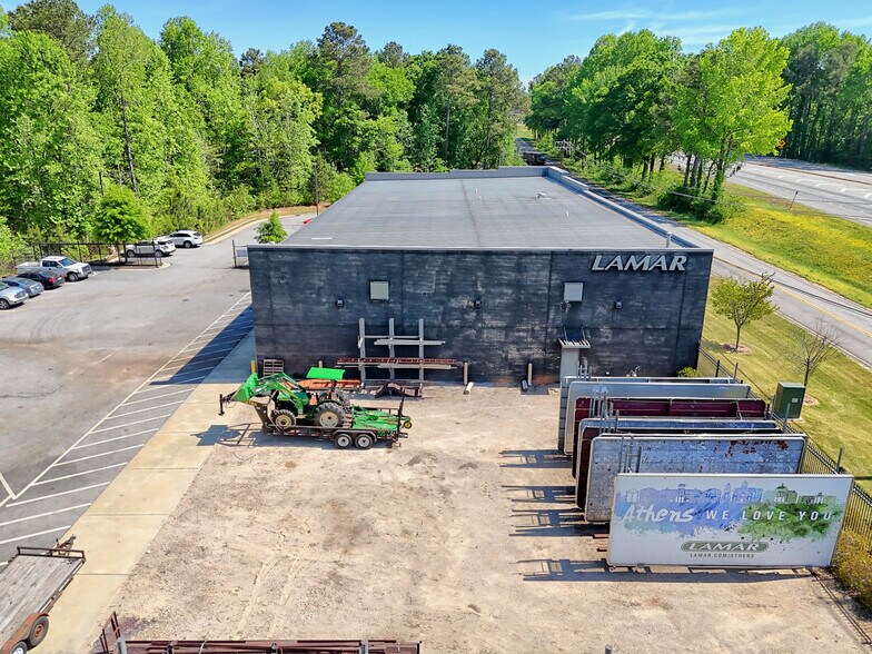 More Photos Of 241 Collins Industrial Blvd, Athens Light Distribution For Sale