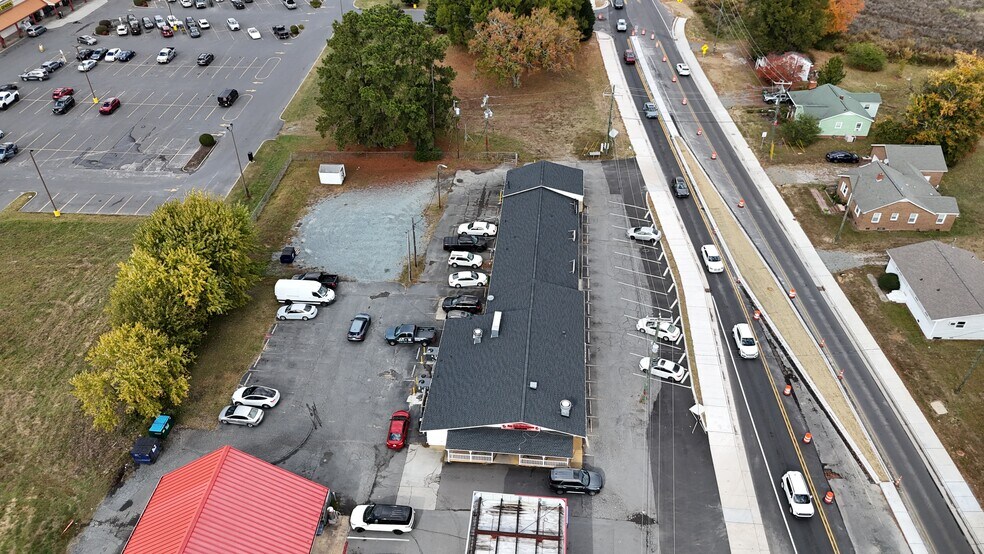 More Photos Of 4510-4522 Potter Rd, Matthews General Retail For Sale