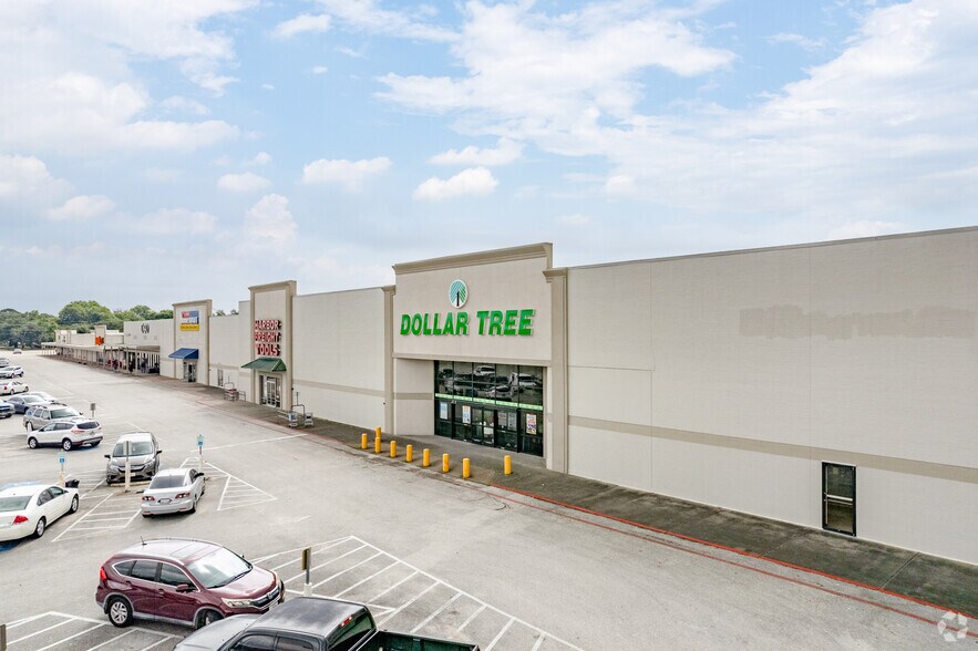 Primary Photo Of 6870 Spencer Hwy, Pasadena Unknown For Lease