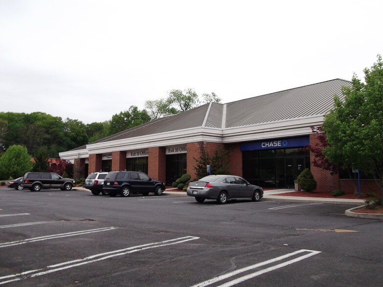 More Photos Of 5020 Route 9W, Newburgh Office For Lease