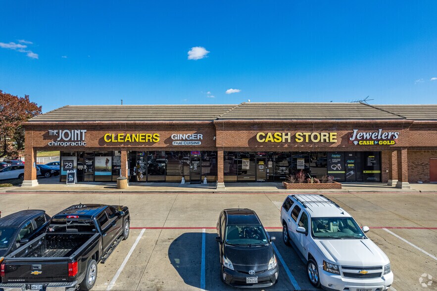 More Photos Of 11888 Marsh Ln, Dallas Unknown For Lease