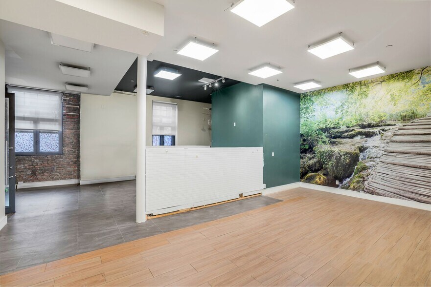 More Photos Of 535 DeKalb Ave, Brooklyn Specialty For Lease
