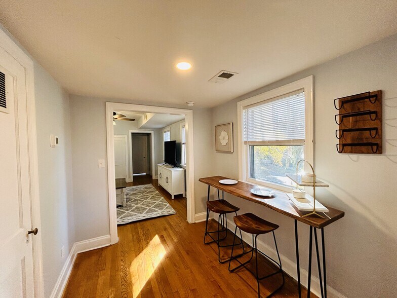 More Photos Of 625 Alleghany Ave, Staunton Apartments For Sale