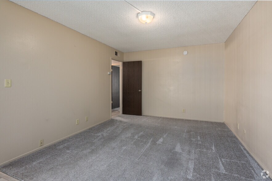 More Photos Of 1400 Fulton Ave, Sacramento Apartments For Sale