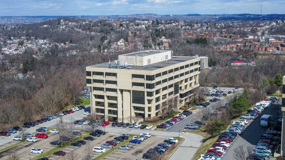More Photos Of 750 Holiday Dr, Pittsburgh Office Residential For Lease