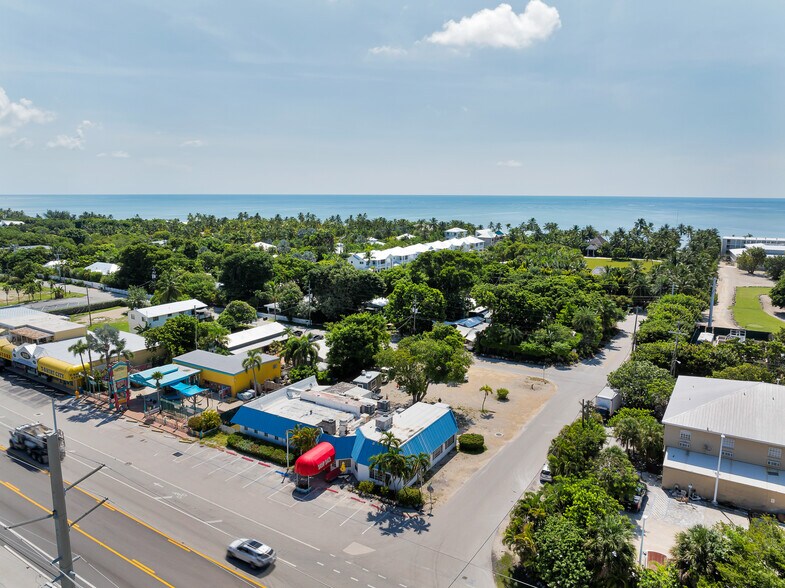 More Photos Of 81901 Overseas Hwy, Islamorada Restaurant For Sale