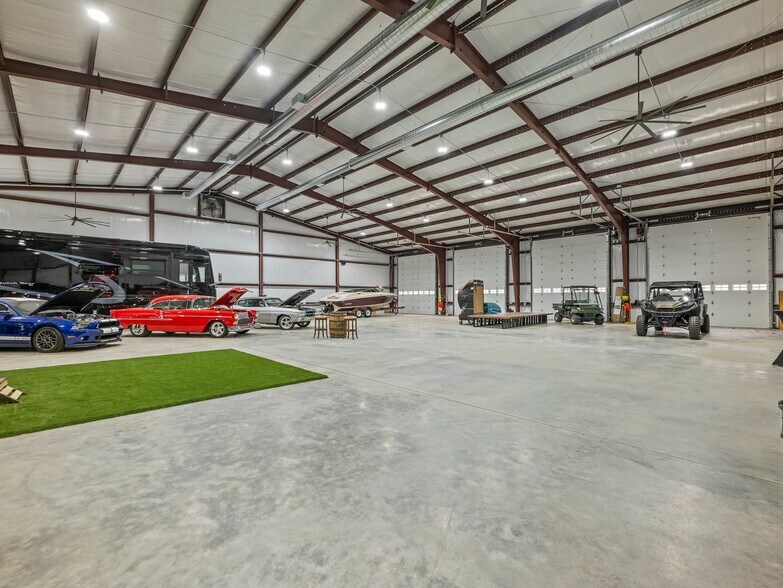 More Photos Of 3263 Tanners Mill Rd, Gainesville Specialty For Sale