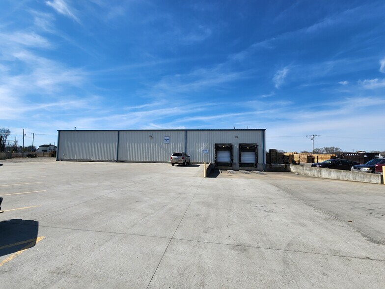 More Photos Of 400 E State St, Trenton Manufacturing For Sale