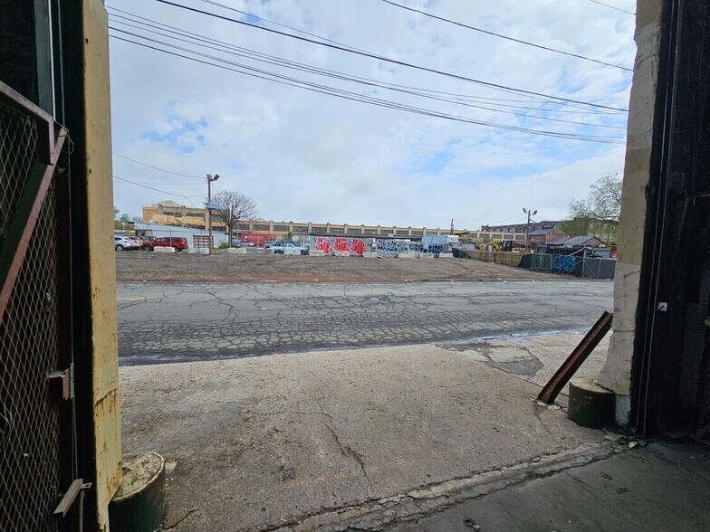 Primary Photo Of 139 E Peddie St, Newark Land For Lease