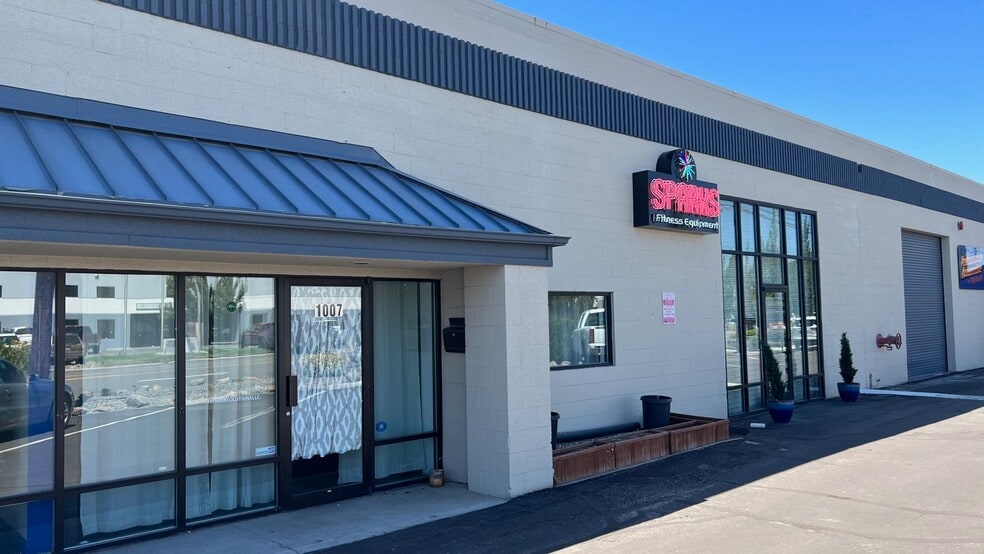 More Photos Of 995-1007 Greg St, Sparks Flex For Lease