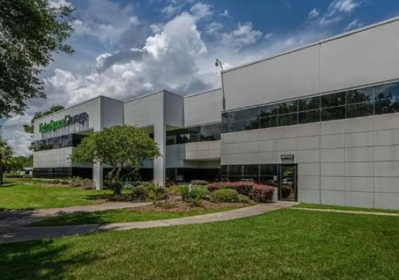 More Photos Of 6611 Southpoint Pky, Jacksonville Self Storage For Lease