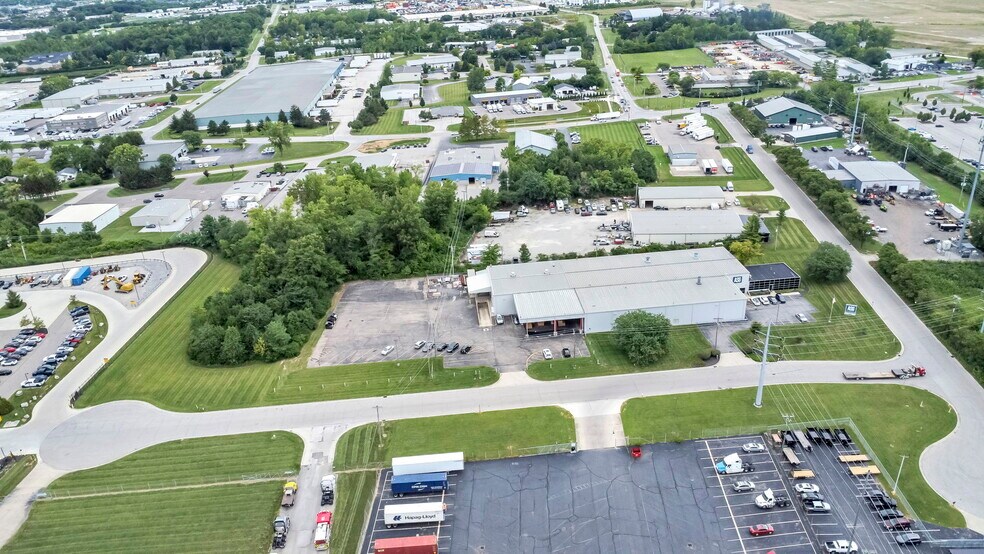More Photos Of 5150 Walcutt Ct, Columbus Manufacturing For Lease