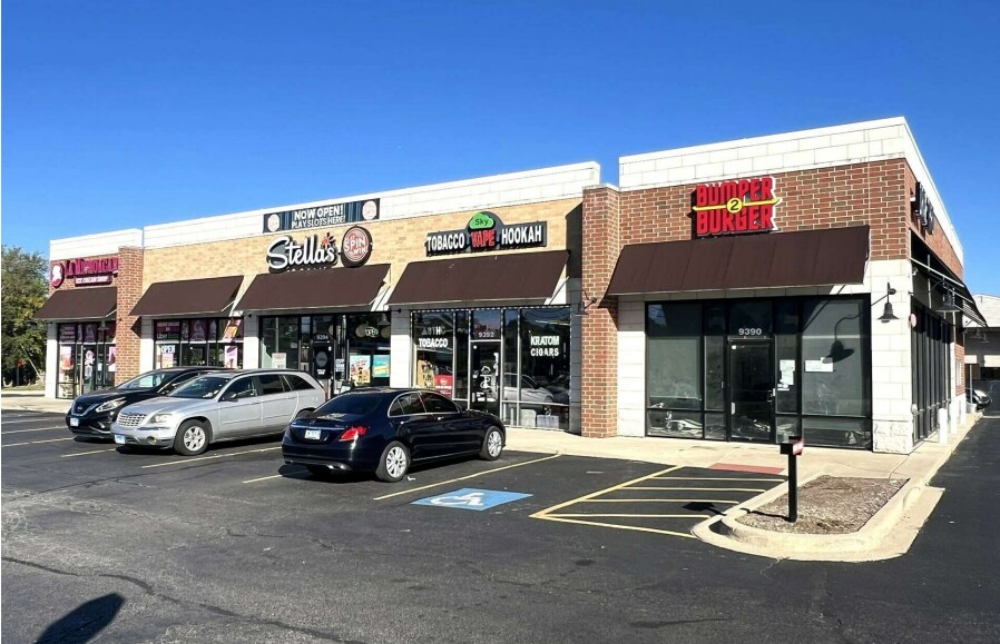 Primary Photo Of 9390-9398 W Ballard Rd, Des Plaines Freestanding For Lease