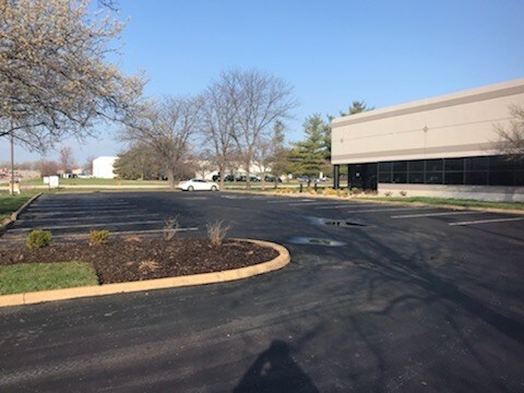 More Photos Of 3473 Rider Trail S, Earth City Office For Lease