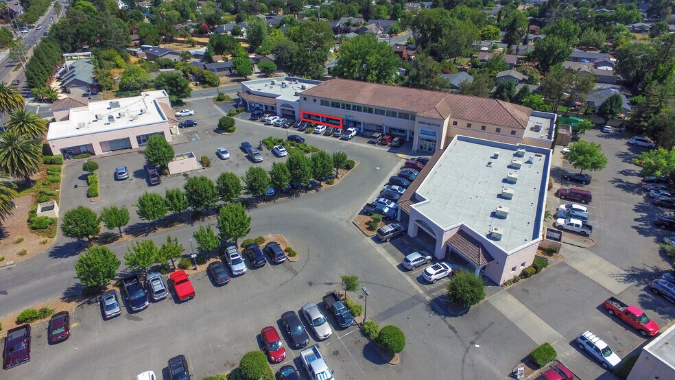 Primary Photo Of 8465 Old Redwood Hwy, Windsor Freestanding For Lease