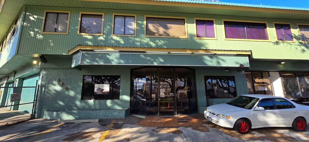 More Photos Of 620 Dillingham Blvd, Honolulu Apartments For Lease