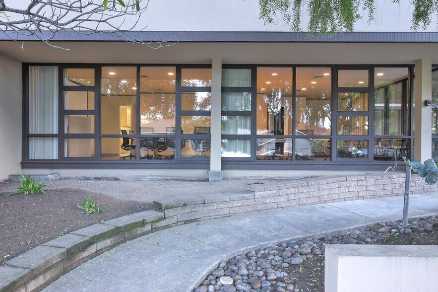 More Photos Of 400 Camino Aguajito, Monterey Office For Sale