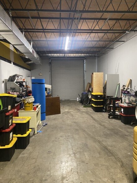 More Photos Of 4201 114th Ter N Pinellas Park, Clearwater Manufacturing For Sale