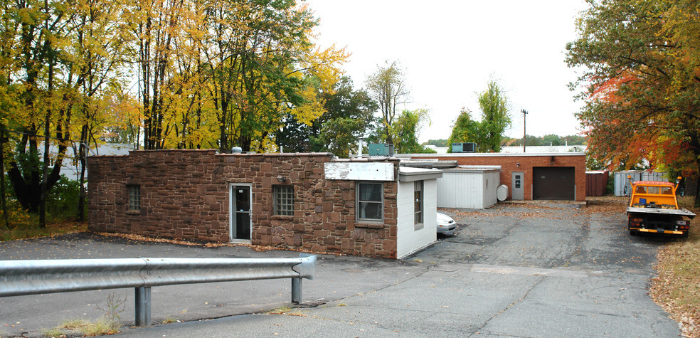 Primary Photo Of 750 Tolland St, East Hartford Manufacturing For Sale