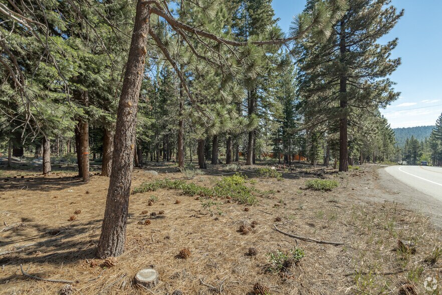 More Photos Of 17308 Northwoods Blvd, Truckee Land For Sale