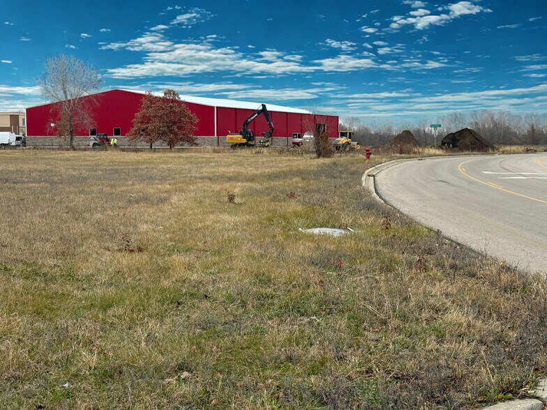 More Photos Of 721 Crimson Ln, Yorkville Land For Sale