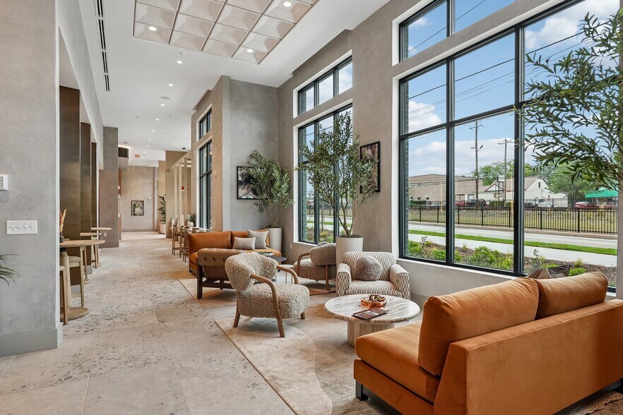 More Photos Of 3558 Elm St, Atlanta Apartments For Lease