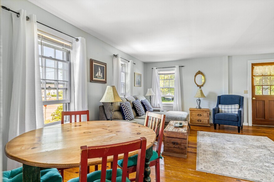 More Photos Of 557 Center Rd, New Shoreham Apartments For Sale