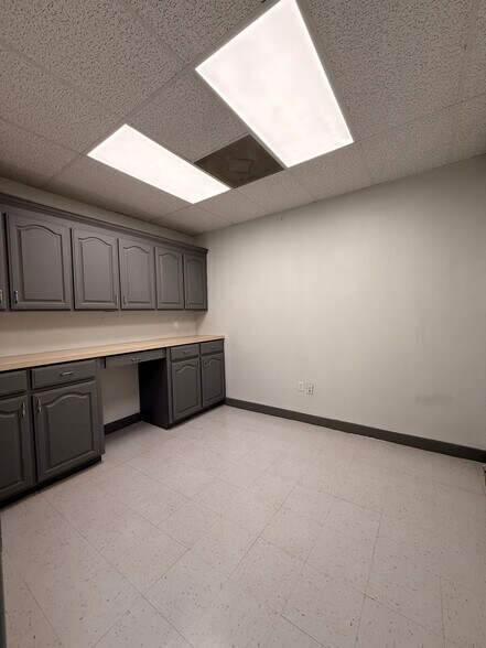 More Photos Of 5407 S McColl Rd, Edinburg Medical For Lease