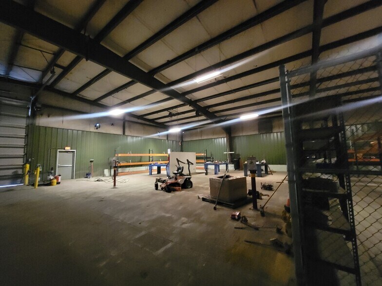 More Photos Of 516 Hwy 177 N, Hamlet Industrial For Sale