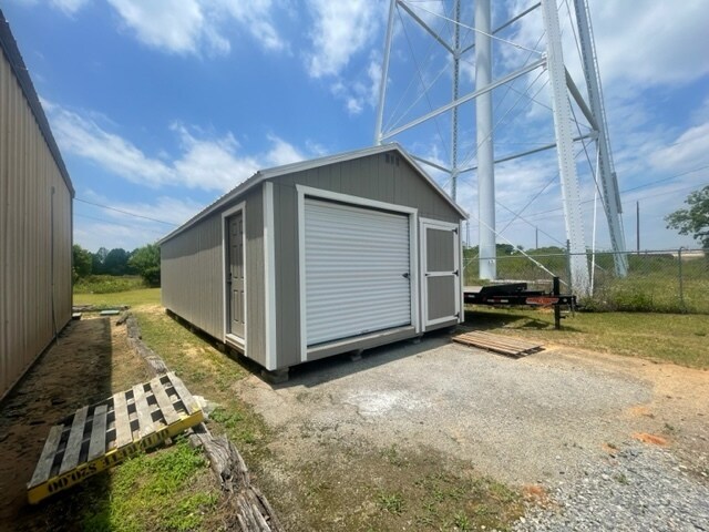 More Photos Of 119 Soperton Ave, East Dublin General Retail For Sale