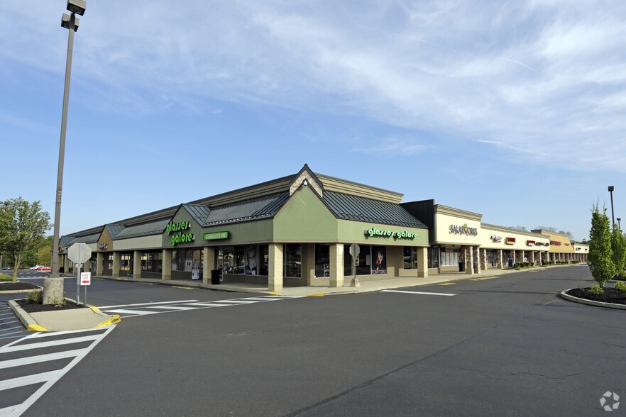 More Photos Of 466-510 2nd Street Pike, Southampton Freestanding For Lease