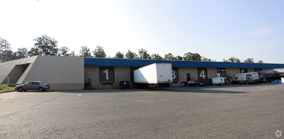 Primary Photo Of 2380 Research Ct, Woodbridge Warehouse For Lease