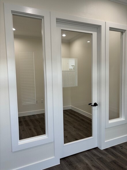 More Photos Of 18920 Kuykendahl Rd, Spring Office For Sale