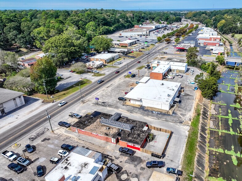 More Photos Of 112 Coliseum Blvd, Montgomery Office For Sale