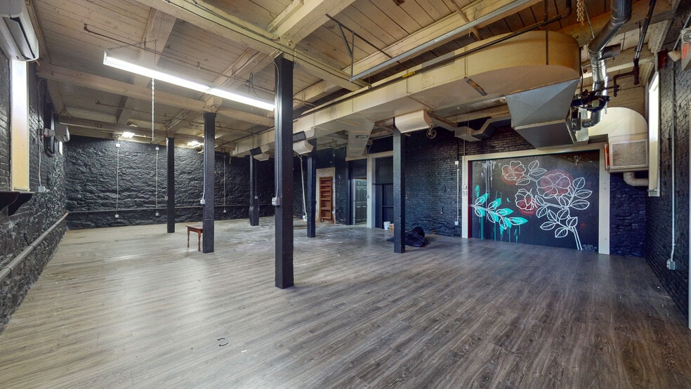 More Photos Of 35 Oakland St, Manchester Warehouse For Sale