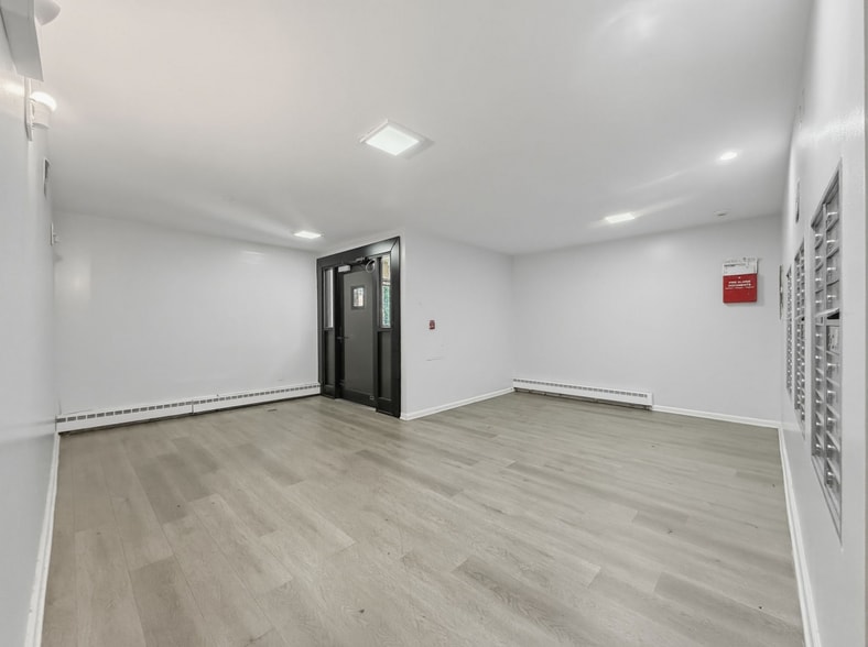 More Photos Of 3961 Carpenter, Bronx Apartments For Sale