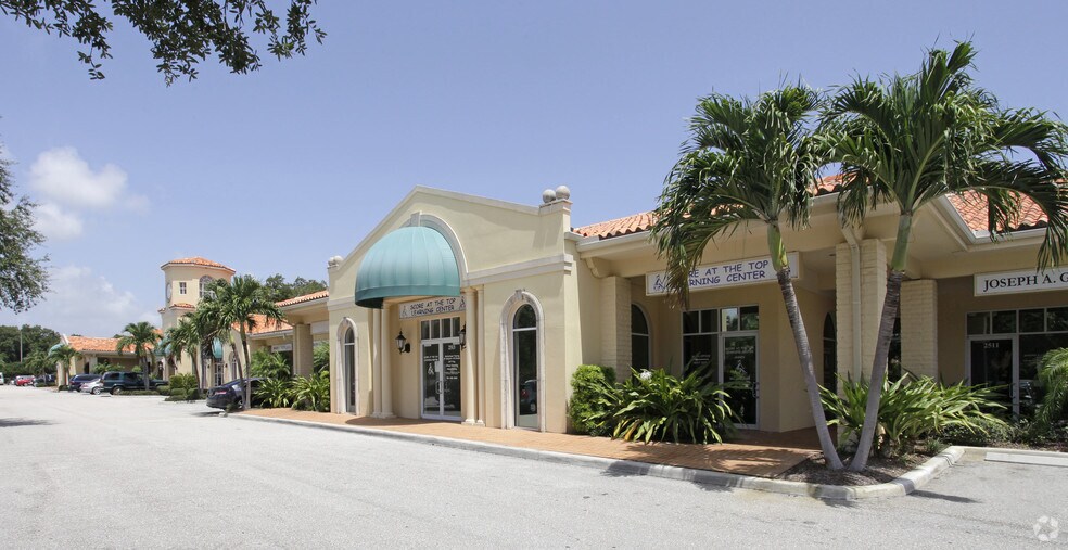 More Photos Of 2501-2543 Burns Rd, Palm Beach Gardens Medical For Lease